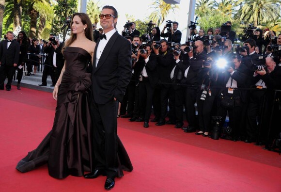 Brad Pitt et Angelina Jolie lors de la montée des marches de The Tree of Life, dans le cadre du 64e Festival de Cannes, le 16 mai 2011.