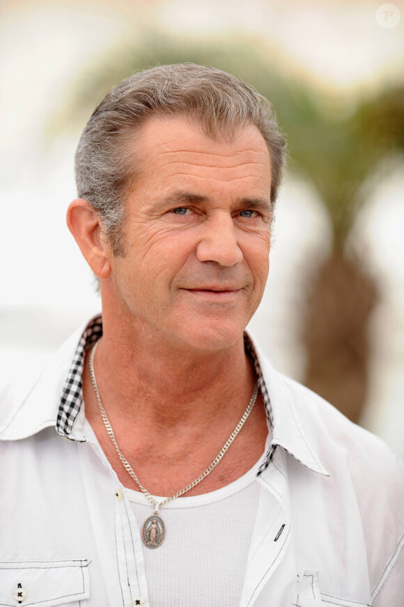 Mel Gibson lors du photocall du Complexe du castor au festival de Cannes le 18 mai 2011