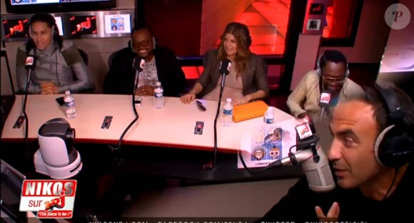 Les Black Eyed Peas ont accordé une interview au 6/9 de Nikos sur NRJ, diffusée le 18 mai 2011, un peu plus d'un mois avant leur triple prestation au Stade de France.