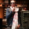 Scott Weiland (photo : en studio en 2007 avec Velvet Revolver), revenu à Stone Temple Pilots après l'aventure marquante Velvet Revolver avec Slash, confie avoir été violé par un garçon de son école à l'âge de douze ans dans son autobiographie Not Dead and Not for Sale, parue le 17 mai 2011.