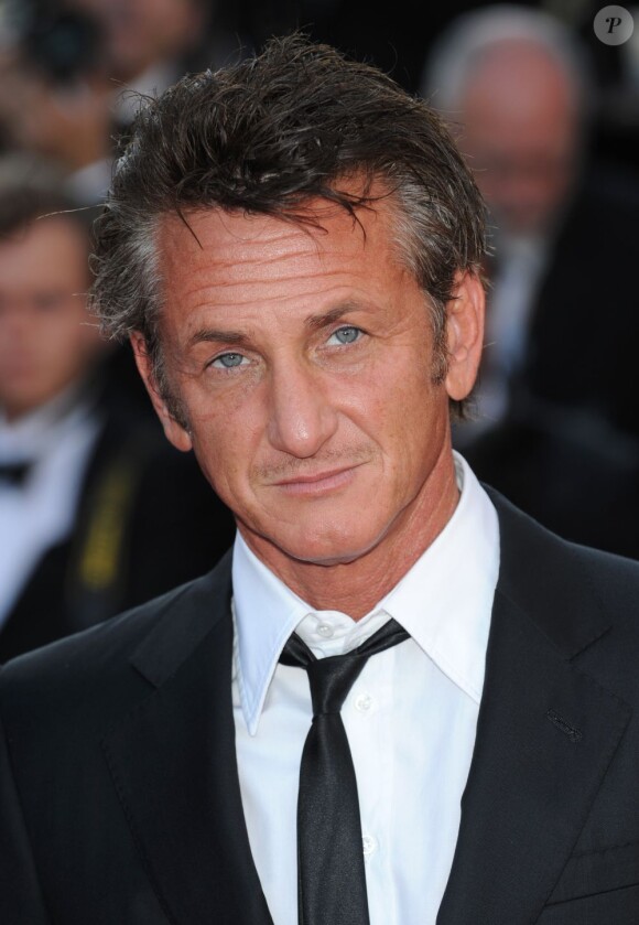 Sean Penn séduti toujorus autant avec son regard azur. Cannes, 20 mai 2011