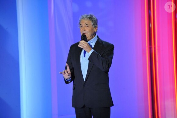 Pierre Perret lors de l'enregistrement de Vivement dimanche le 25 mai 2011 (émission diffusée sur France 2 le 19 juin)