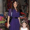 Salma Hayek avec sa petite Valentina au Palais Grassi, le 1er juin 2011, pour l'exposition Il Mondo Vi Appartiene.