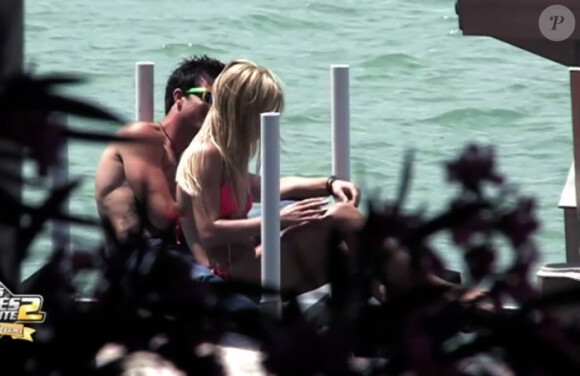 Caroline et Jonathan dans les Anges de la télé réalité : Miami Dreams, le vendredi 3 juin 2011 sur NRJ 12.
