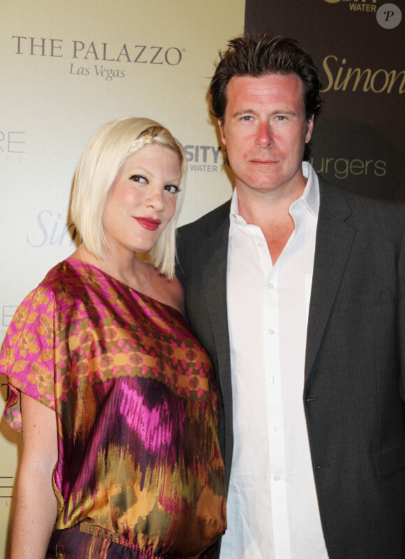 Tori Spelling, très enceinte, et son mari Dean McDermott à la Summer Soiree organisée par le joallier Simon G et le designer Marc Bouwer à Las Vegas, le 4 juin