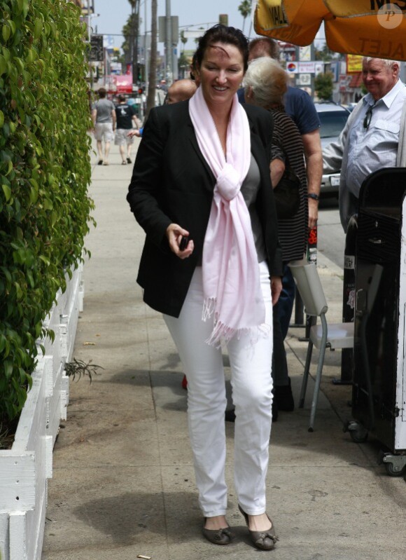 Miranda Kerr et son adorable fils Flynn dans les rues de Los Angeles en mai 2011