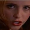 Sarah Michelle Gellar lors de l'épisode musical de Buffy Contre les Vampires. Once more with a feeling.