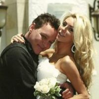 L'acteur Doug Hutchison, 51 ans, se marie avec une jeune chanteuse de 16 ans !