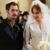 Robert Downey Jr., Jude Law et Kelly Reilly dans Sherlock Holmes 2, en salles le 25 janvier 2012.