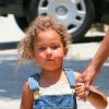 Halle Berry est allée chercher sa fille Nahla Aubry, de plus en plus à croquer, à l'école le 22 juin 2011 à Los Angeles