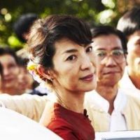Michelle Yeoh : La Lady de Luc Besson expulsée de Birmanie !