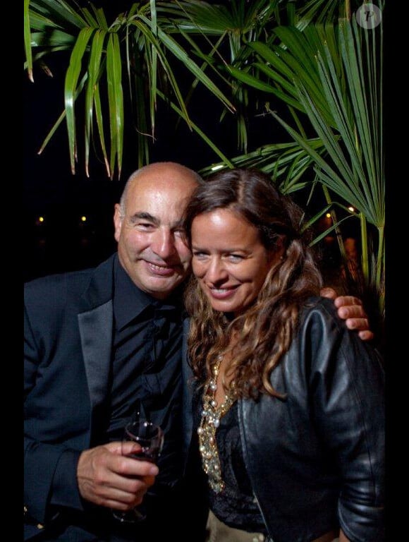 Bruno-Eugène Borie, et Jade Jagger lors de la soirée Ducru Beaucaillou le 21 juin 2011 à Bordeaux.