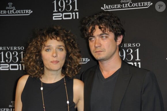 Valeria Golino et Riccardo Scamarciolors de la soirée d'anniversaire de la montre Reverso de Jaeger-Lecoultre le 28 juin 2011 à Paris