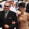 Francois Pienaar et sa femme Nerine arrivent à la cérémonie religieuse du mariage du prince Albert et de Charlene Wittstock, à Monaco, le 2 juillet 2011