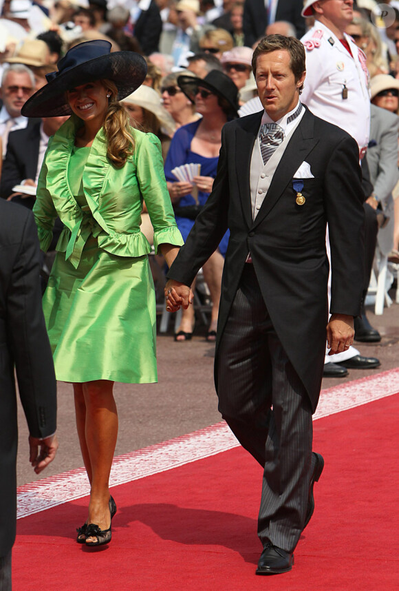 Le tennisman Jonas Bjorkman et sa femme Petra arrivent à la cérémonie religieuse du mariage du prince Albert et de  Charlene Wittstock, à Monaco, le 2 juillet 2011