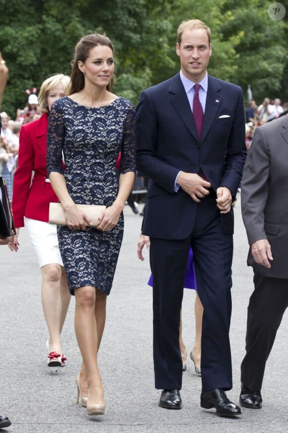Le couple princier dans les rues d'Ottawa, lors de leur première visite officielle au Canada. A Ottawa, le 30 Juin 2011.