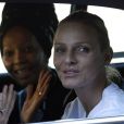 Charlene Wittstock a retrouvé le sourire en Afrique du Sud, notamment lors de sa rencontre avec Desmond Tutu et de ses déplacements auprès d'associations, lors sa lune de miel passablement perturbée avec le prince Albert début juillet 2011.