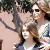 Cindy Crawford et sa fille Kaia dans les rues de Los Angeles avec un look identique. Le 8 juillet.