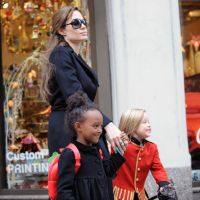 Angelina Jolie, maman bonheur avec ses deux princesses Zahara et Shiloh