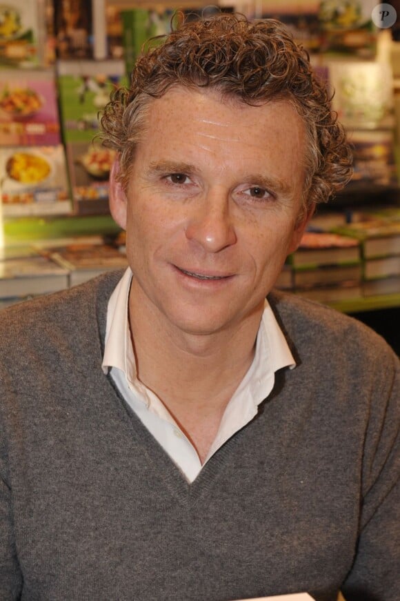 Denis Brogniart au Salon du Livre de Paris en mars 2010