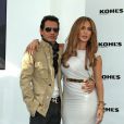  En novembre 2010 dans West Hollywood pour Kohl. 
 Jennifer Lopez et Marc Anthony ont annoncé le 15 juillet 2011 qu'ils divorçaient, après sept ans de mariage. Jusqu'en juin et leur dernière apparition officielle en couple, ils présentaient pourtant le visage d'un couple toujorus aussi épris lors des derniers mois de leur mariage... 