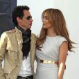  En novembre 2010 dans West Hollywood pour Kohl. 
 Jennifer Lopez et Marc Anthony ont annoncé le 15 juillet 2011 qu'ils divorçaient, après sept ans de mariage. Jusqu'en juin et leur dernière apparition officielle en couple, ils présentaient pourtant le visage d'un couple toujorus aussi épris lors des derniers mois de leur mariage... 