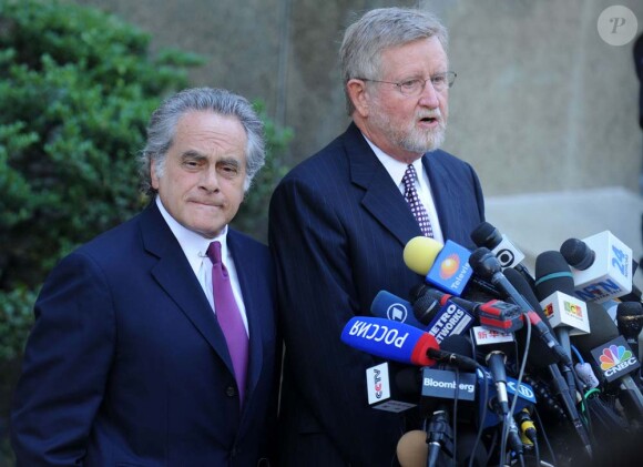 Les avocats de Dominique Strauss-Kahn, William Taylor et Benjamin Brafman, à New York, le 1er juillet 2011.