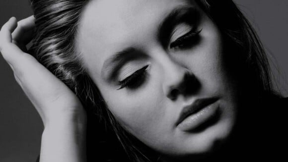 Adele : la jeune star règne sur la pop anglaise de ces 40 dernières années