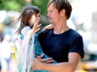 Alexander Skarsgard : Son rôle de père célibataire, il le prend très à coeur
