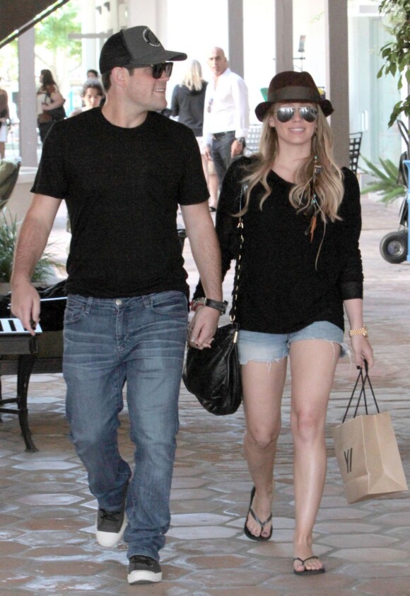 Hilary Duff et son mari profitent de moment en amoureux avant l'arrivée de bébé. Los Angeles, 13 août 2011 