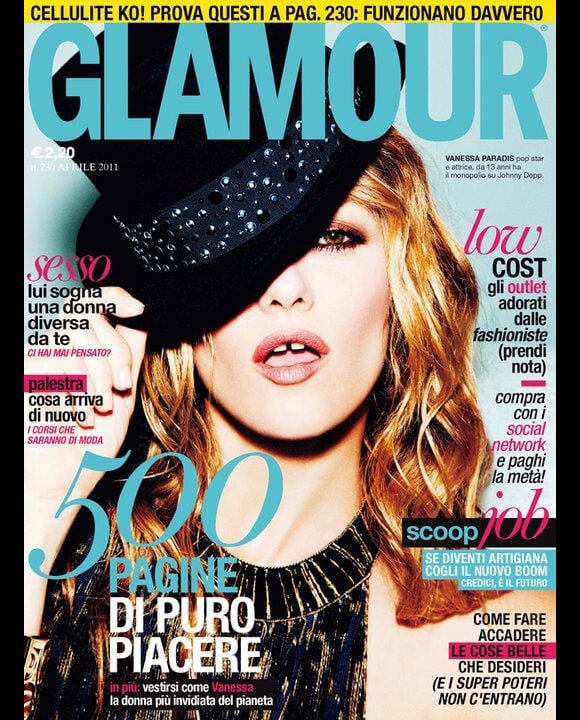 Avril 2011 : Vanessa Paradis réalise la couverture de l'édition italienne du magazine Glamour.