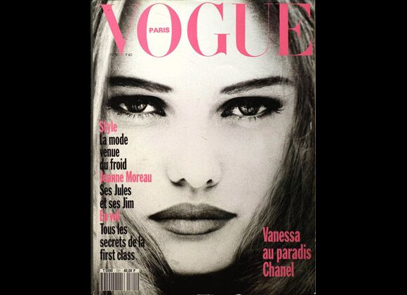 Novembre 1991 : Vanessa Paradis réalise la couverture du Vogue Paris.