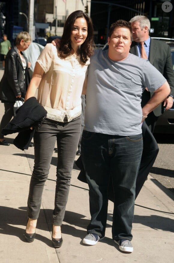 Chaz Bono avec sa fiancée Jennifer Elia en mai 2011 à New York