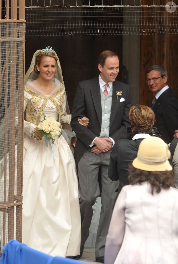 Le duc et la duchesse de Vendôme lors de leurs épousailles en mai 2009