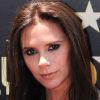 Victoria Beckham souffrirait d'une hernie discale suit à sa récente césarienne. Résultat : fini les talons de 15 centimètres.