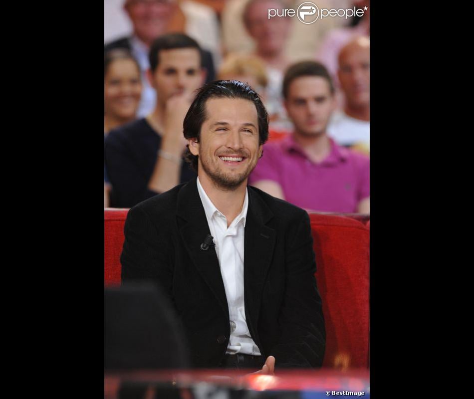 La France Dans Les Yeux Prochain Invité Le beau Guillaume Canet, invité de Vivement Dimanche prochain sur