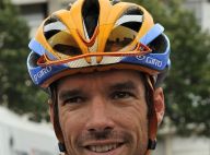 David Millar, jeune papa comblé, présente son bébé : Archibald