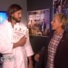 Ashton Kutcher sort le grand jeu pour les besoins du Ellen DeGeneres Show, le 12 septembre 2011 sur NBC.