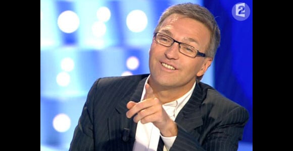 Laurent Ruquier, sur le plateau d'On n'est pas couché sur France 2.