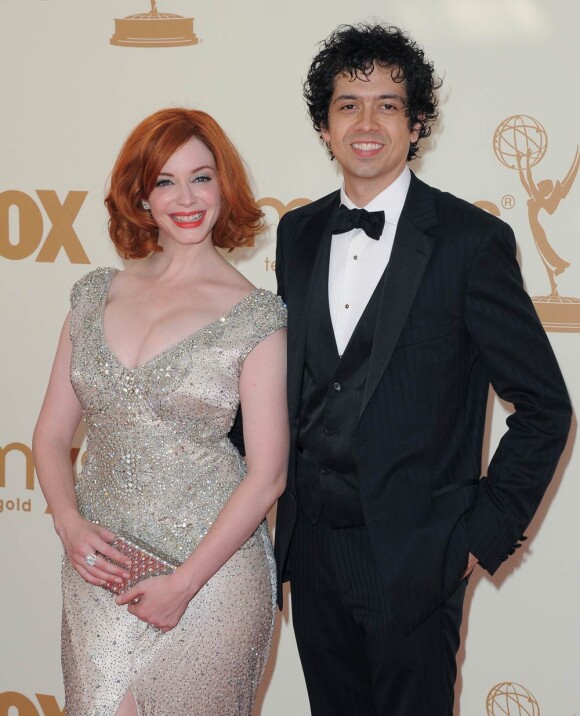 Christina Hendricks et son époux lors de la 63e édition des Emmy Awards. 18 septembre 2011