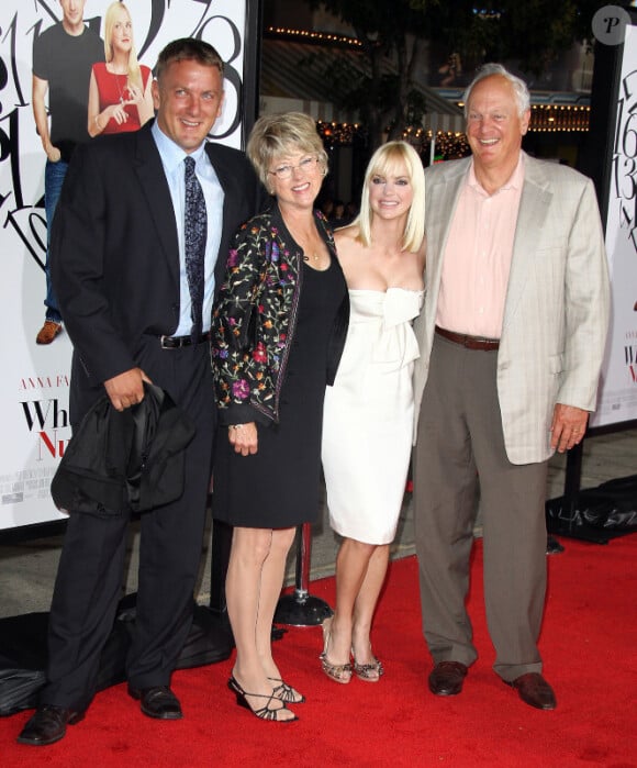 Anna Faris de (S)ex List et sa famille, à l'avant-première du film, le 19 septembre 2011 à Los Angeles
