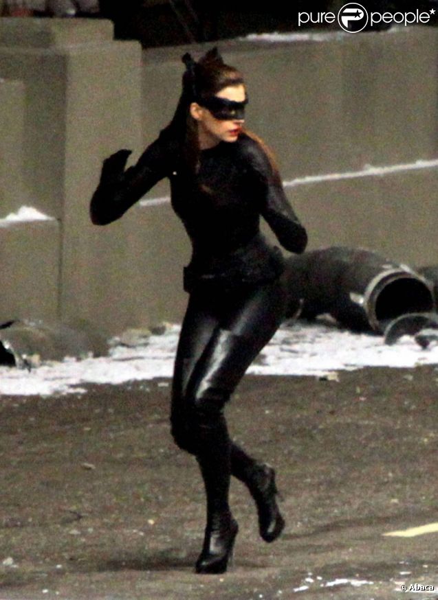 En 2004, le personnage de Catwoman vole la vedette avec un 