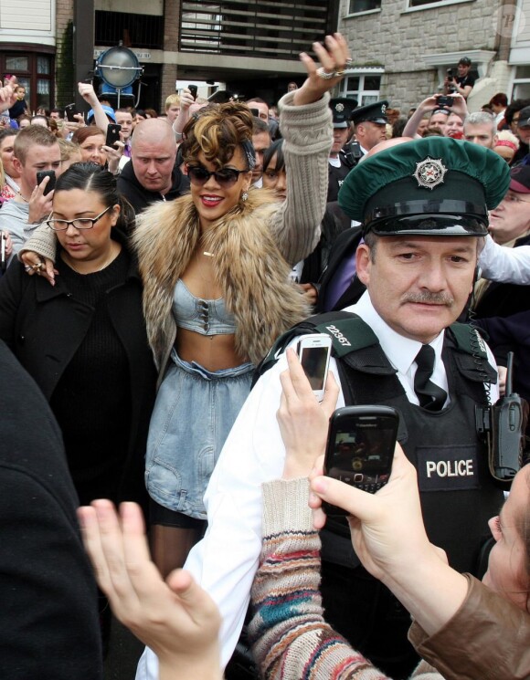 Rihanna en plein tournage de son nouveau clip We Found Love, à Belfast le 27 septembre 2011