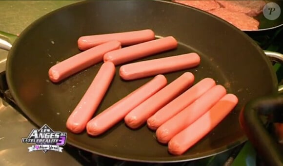 Menu du jour : hot-dog (épisode 3 du mercredi 28 septembre 2011).
