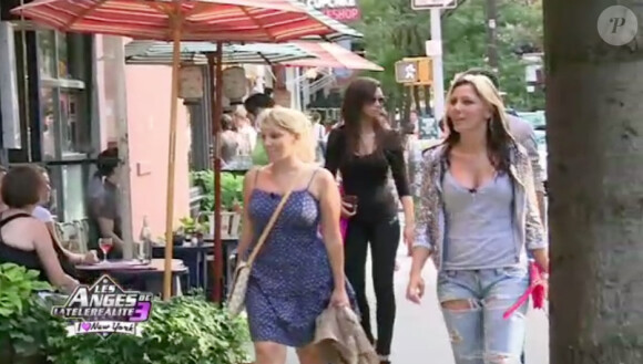 Amel, Emilie, Carine et Guillaume s'offre une virée shopping à Soho (épisode 3 du mercredi 28 septembre 2011).