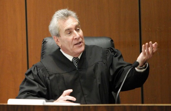Troisième jour du procès du docteur Conrad Murray, accusé d'homicide involontaire sur Michael Jackson, à Los Angeles le 29 septembre 2011 - ici le juge Pastor
