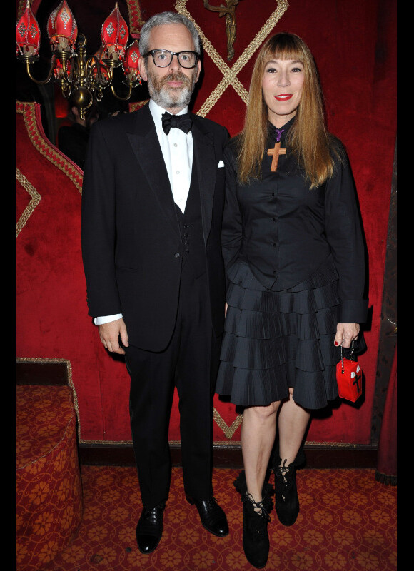 Victoire de Castellane et son mari lors de la soirée Irreverent organisée par Carine Roitfeld chez Raspoutine le 4 octobre 2011 à Paris.