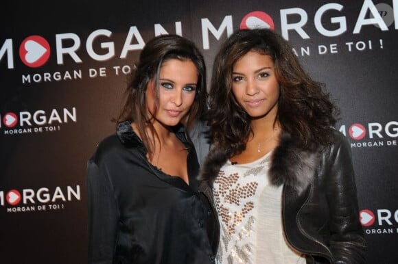 Malika Ménard et Chloé Mortaud lors de la soirée Morgan sur les Champs-Elysées à Paris le 6 octobre 2011