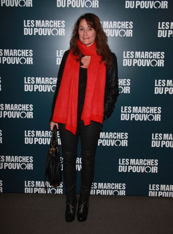 Daniela Lumbroso arrive à la projection des Marches du pouvoir, le 18 octobre 2011, à Paris.