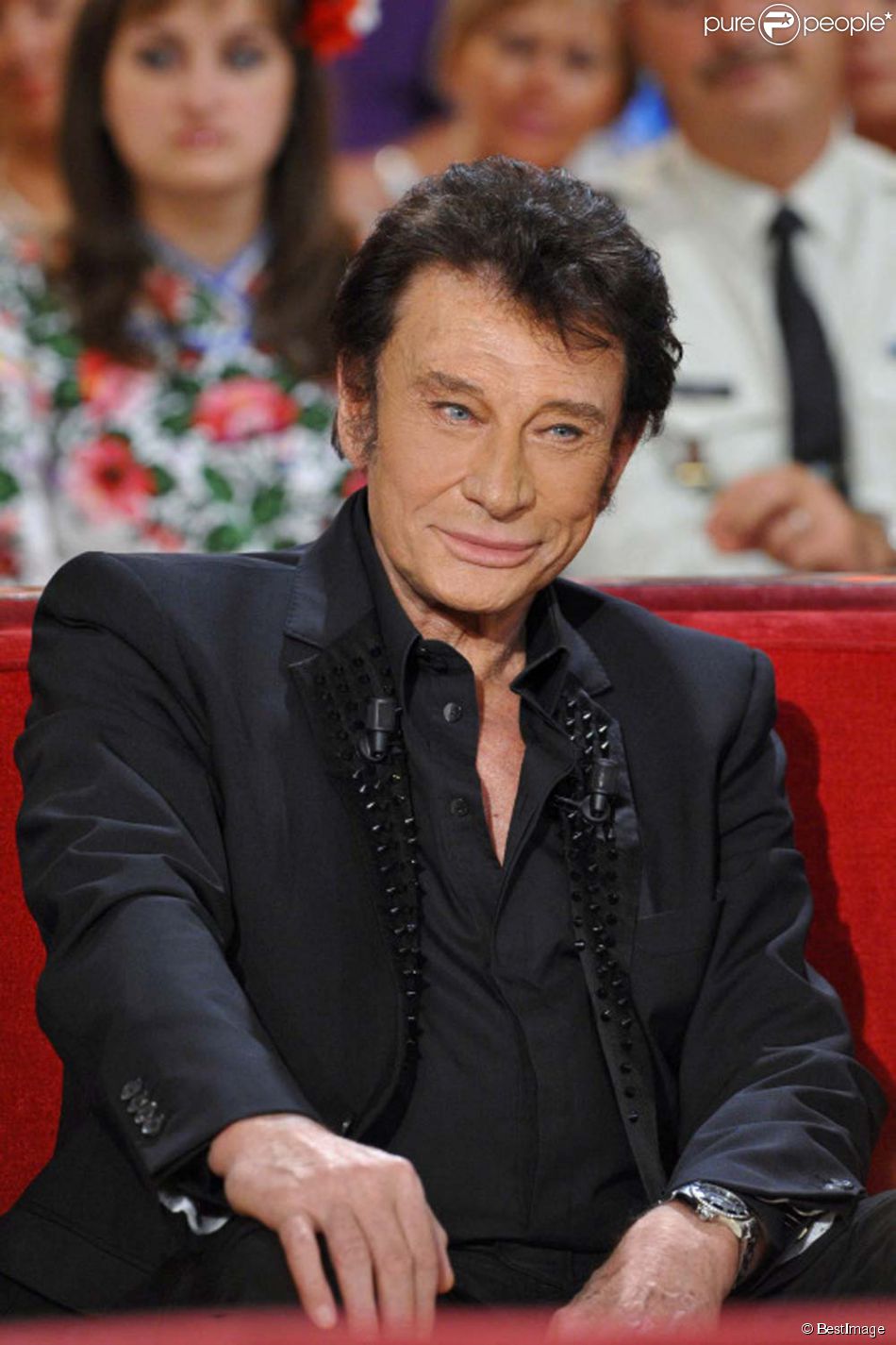 Johnny Hallyday Sur Le Plateau De Vivement Dimanche Emission Presentee Par Michel Drucker Et Diffusee Le 2 Octobre 2011 Prise De Vue Effectuee Le 28 Septembre Purepeople